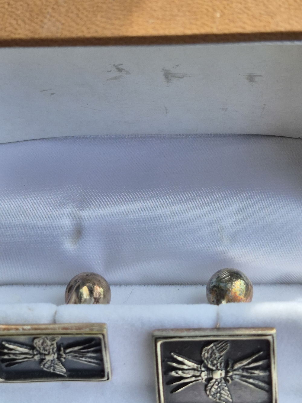 Unknown Brand Silver-Tone Cufflinks and Ball Stud Set - Silver